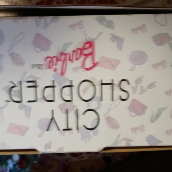 SOLD VINTAGE Barbie City Shopper Mattel Designer Nicol Miller. - Picture 4 of 6